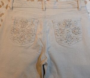 Nine West Women's High Rise Beige Capri Jeans